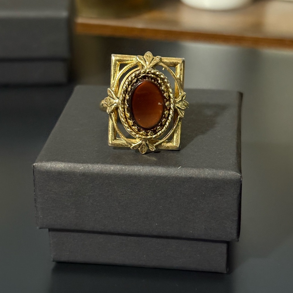 Gold-Tone Square/Oval Amber Stone Statement Ring size 6.75